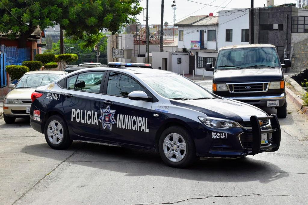 Policía municipal, violencia, armas